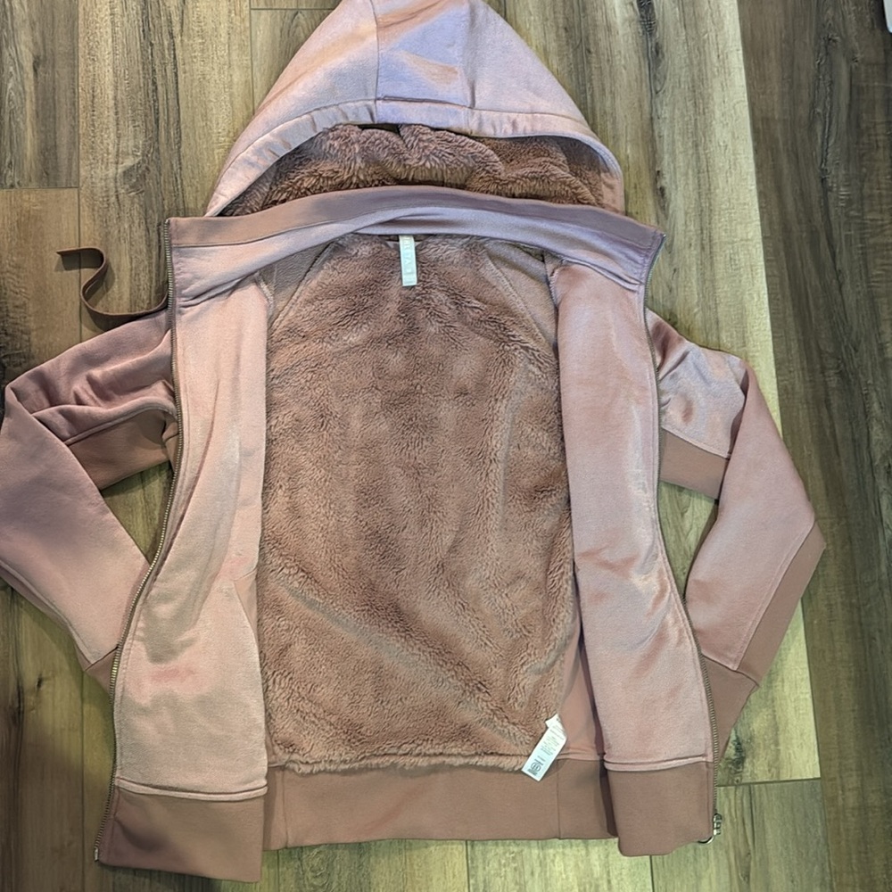 Athleta women’s size medium, pink gray stretchy soft heavy fuzzy zip up